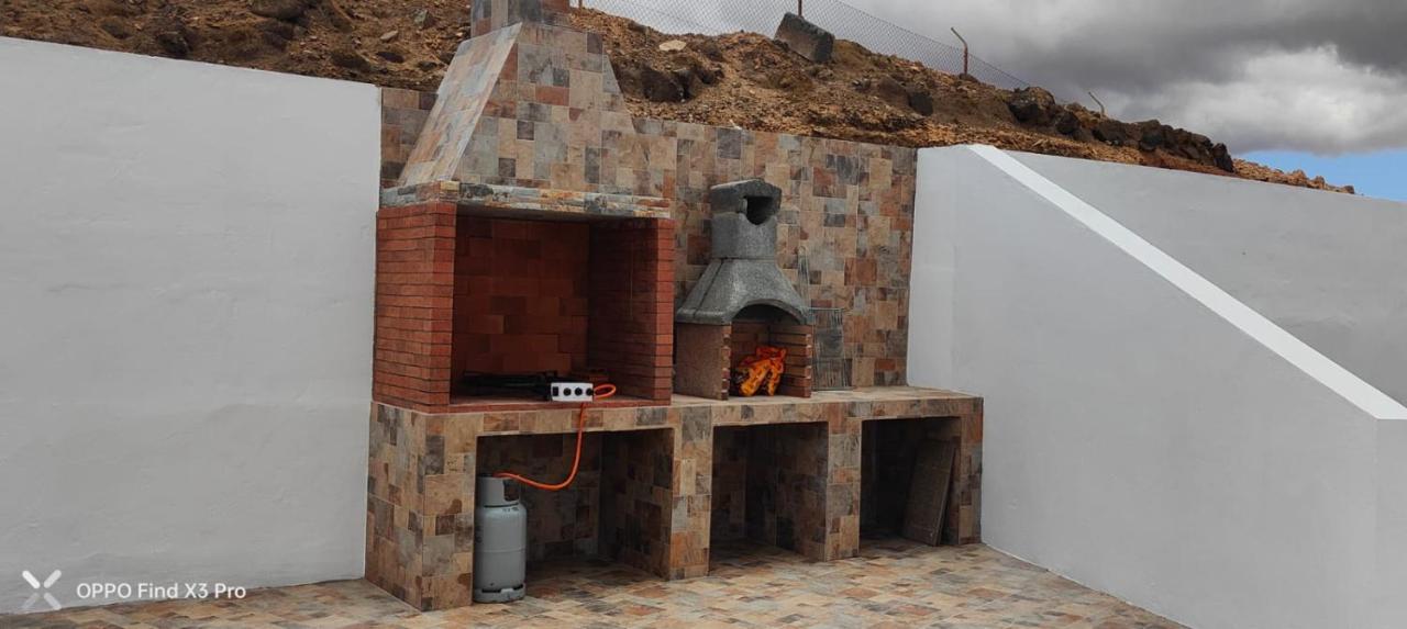 4 Family Home With Pool, Fuerteventura-Gran Tarajal Juan Gopar Exterior photo